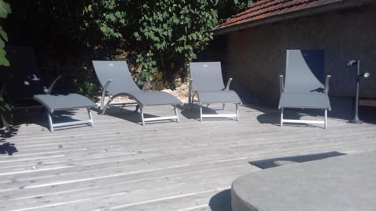 Le D'Tour Gourmand Bed & Breakfast Toulouse-le-Chateau Ngoại thất bức ảnh