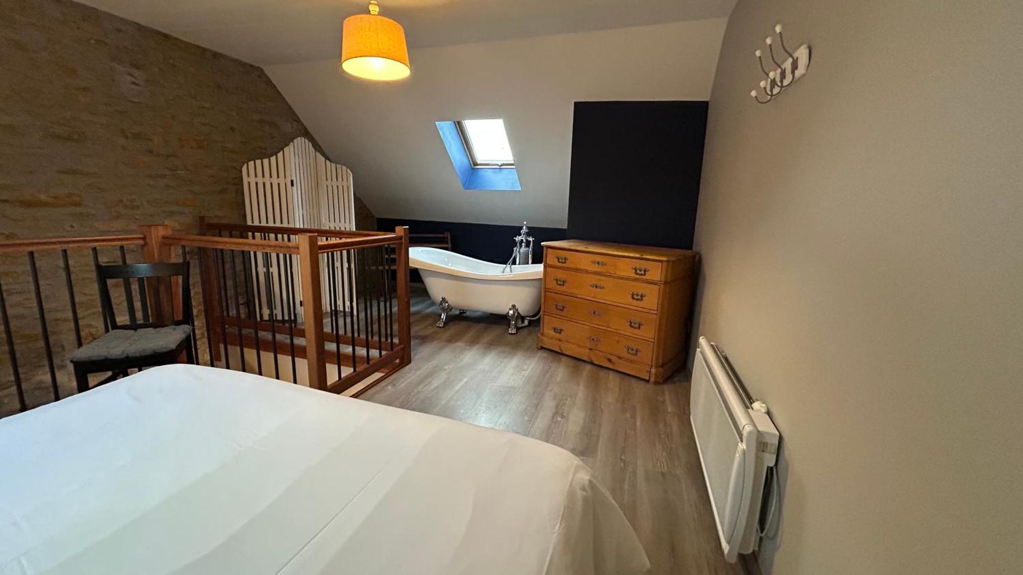 Le D'Tour Gourmand Bed & Breakfast Toulouse-le-Chateau Ngoại thất bức ảnh