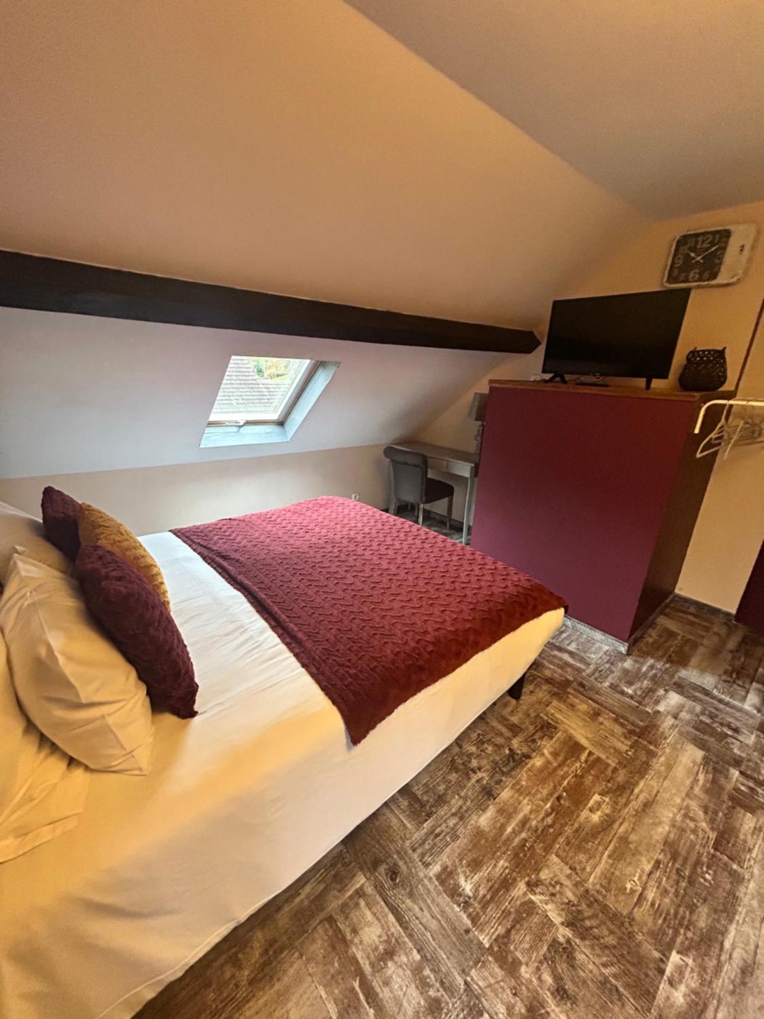 Le D'Tour Gourmand Bed & Breakfast Toulouse-le-Chateau Ngoại thất bức ảnh