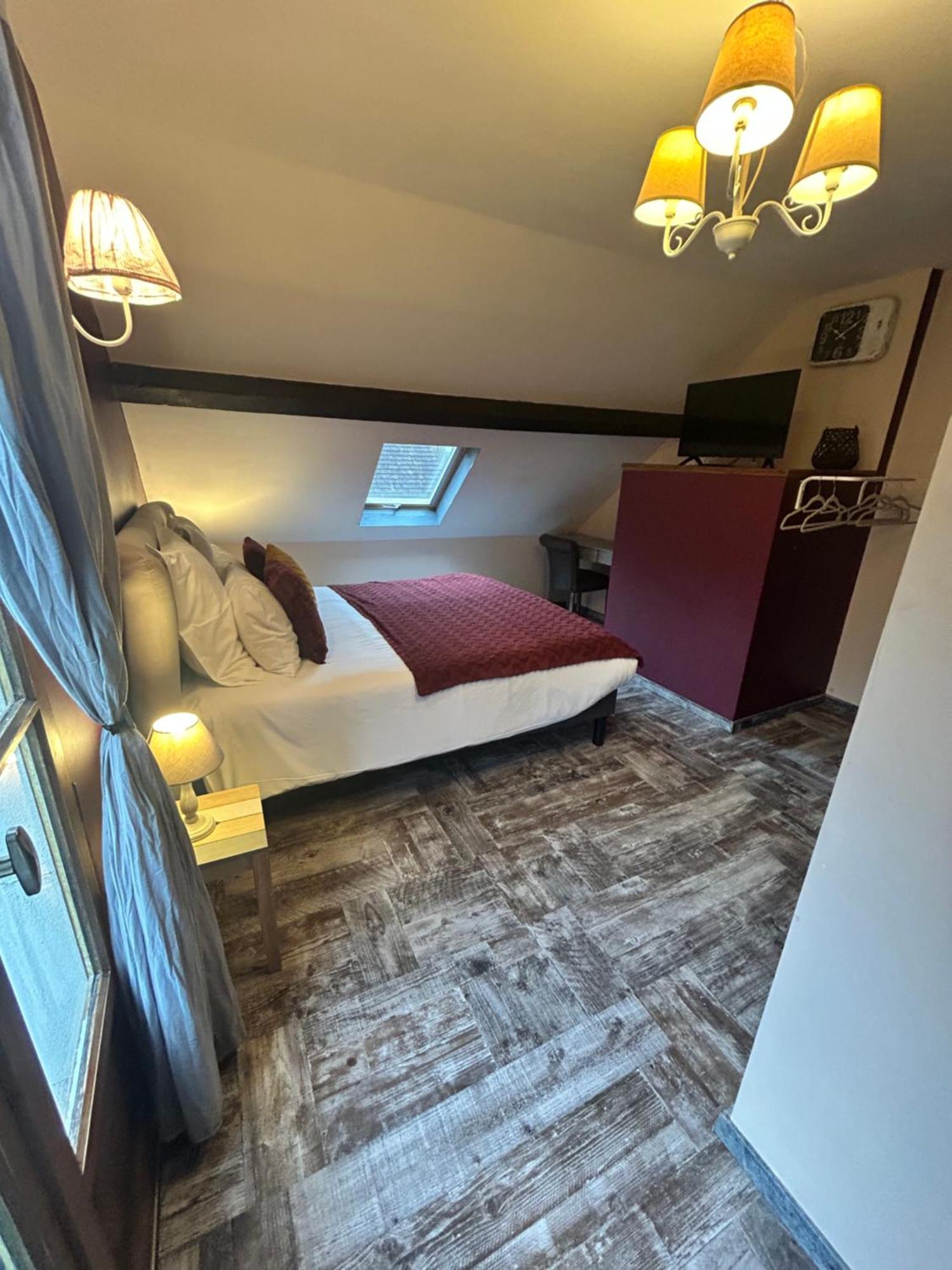 Le D'Tour Gourmand Bed & Breakfast Toulouse-le-Chateau Ngoại thất bức ảnh