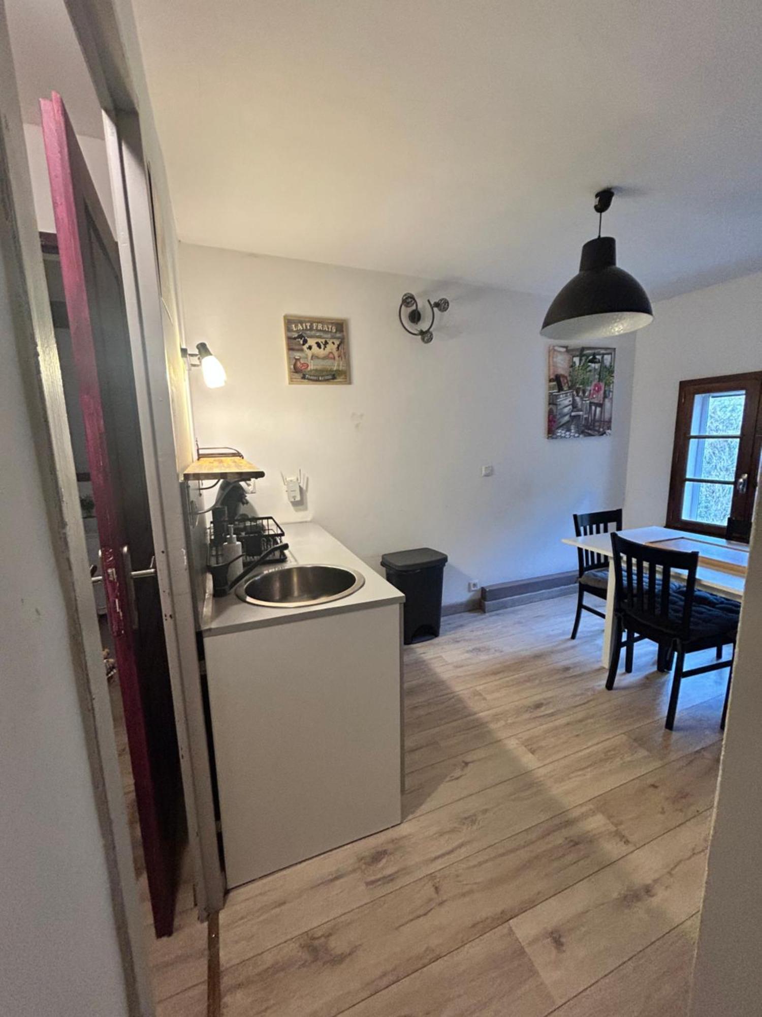 Le D'Tour Gourmand Bed & Breakfast Toulouse-le-Chateau Ngoại thất bức ảnh
