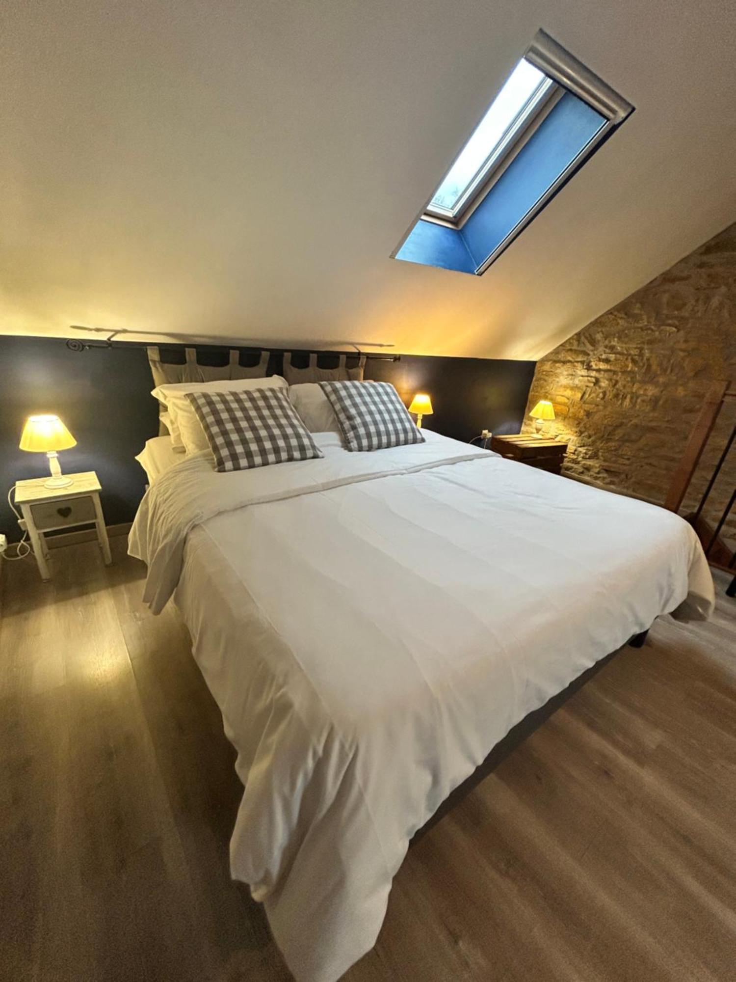 Le D'Tour Gourmand Bed & Breakfast Toulouse-le-Chateau Ngoại thất bức ảnh